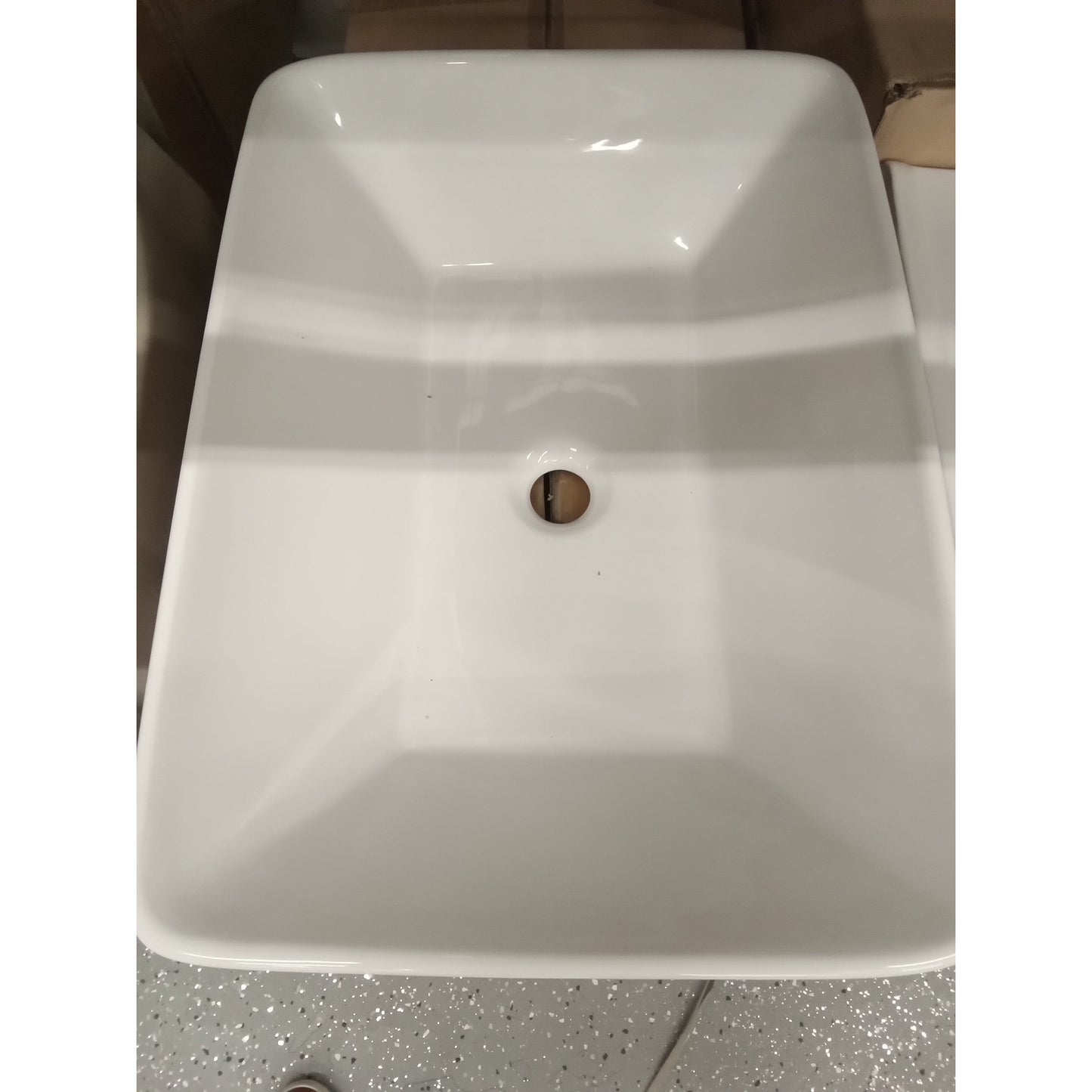 American signature /4" x 19" x 5 1/2" (580x480x140mm) Ceramic Basin - White Finish